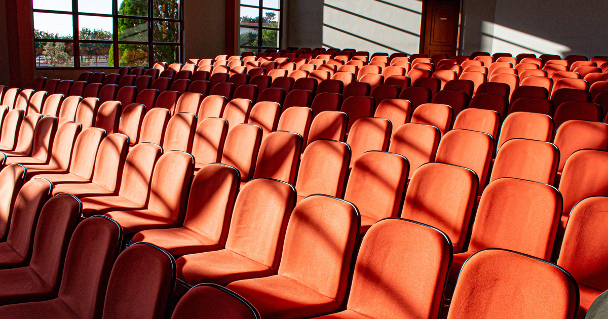 Empt chair lot